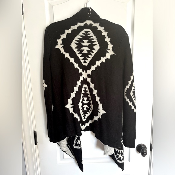 Aztec Open Front Cardigan - Picture 3 of 5